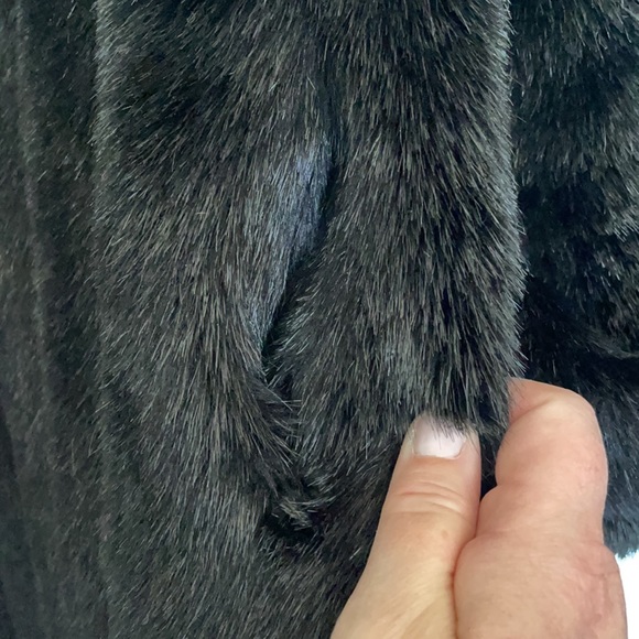 EUC St.John faux fur dress coat - Picture 5 of 8